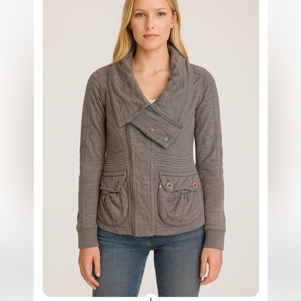 🔥Y2K 🔥UNIQUE Cozy Cool Marc Jacob’s gray jacket sz XS price firm!
